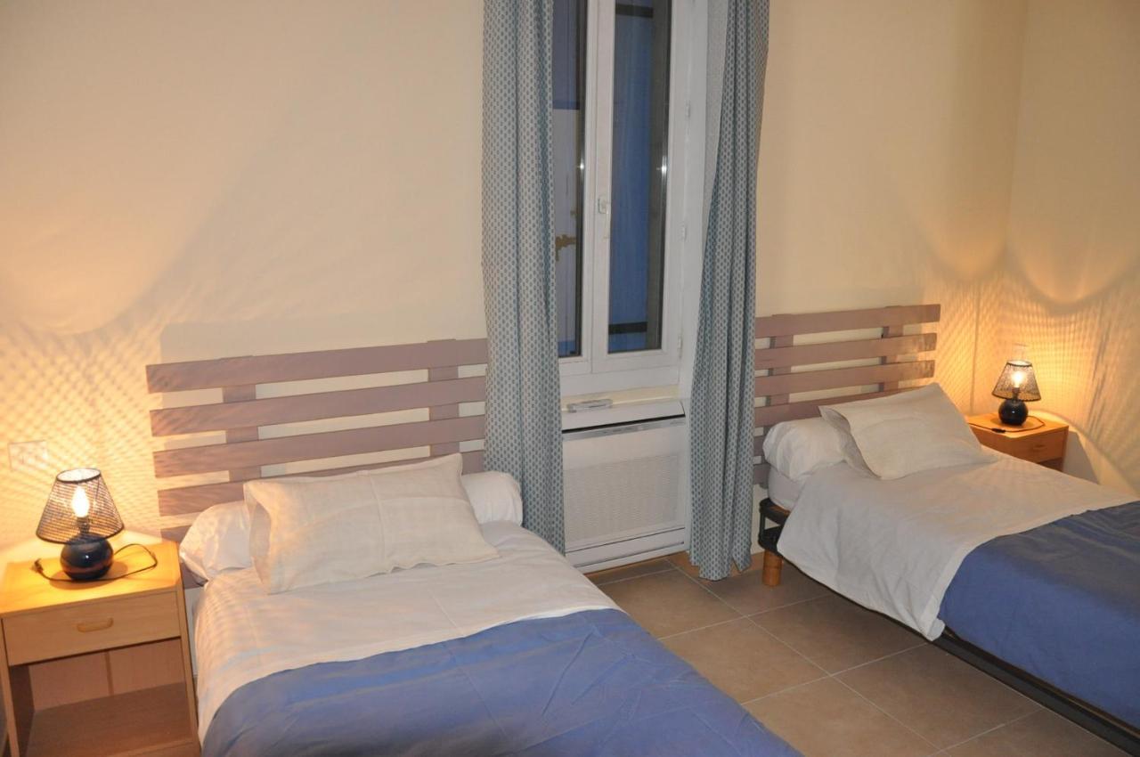 La Ferme De Tonton Jules 2 Hotel Entraigues-sur-la-Sorgue Kültér fotó